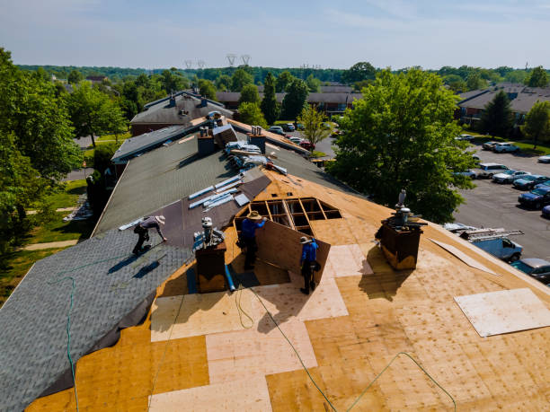 24/7 Emergency Flat Roof Repair experts in Holyoke, MA